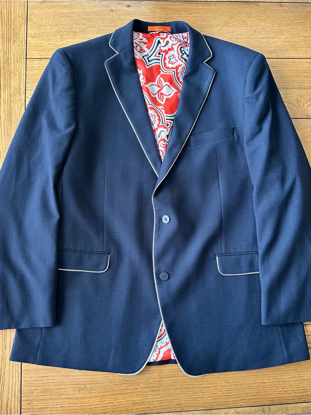 Nic’s Toggery EUC Navy Men's Blazer with Contrasting Piped embroidered Trim